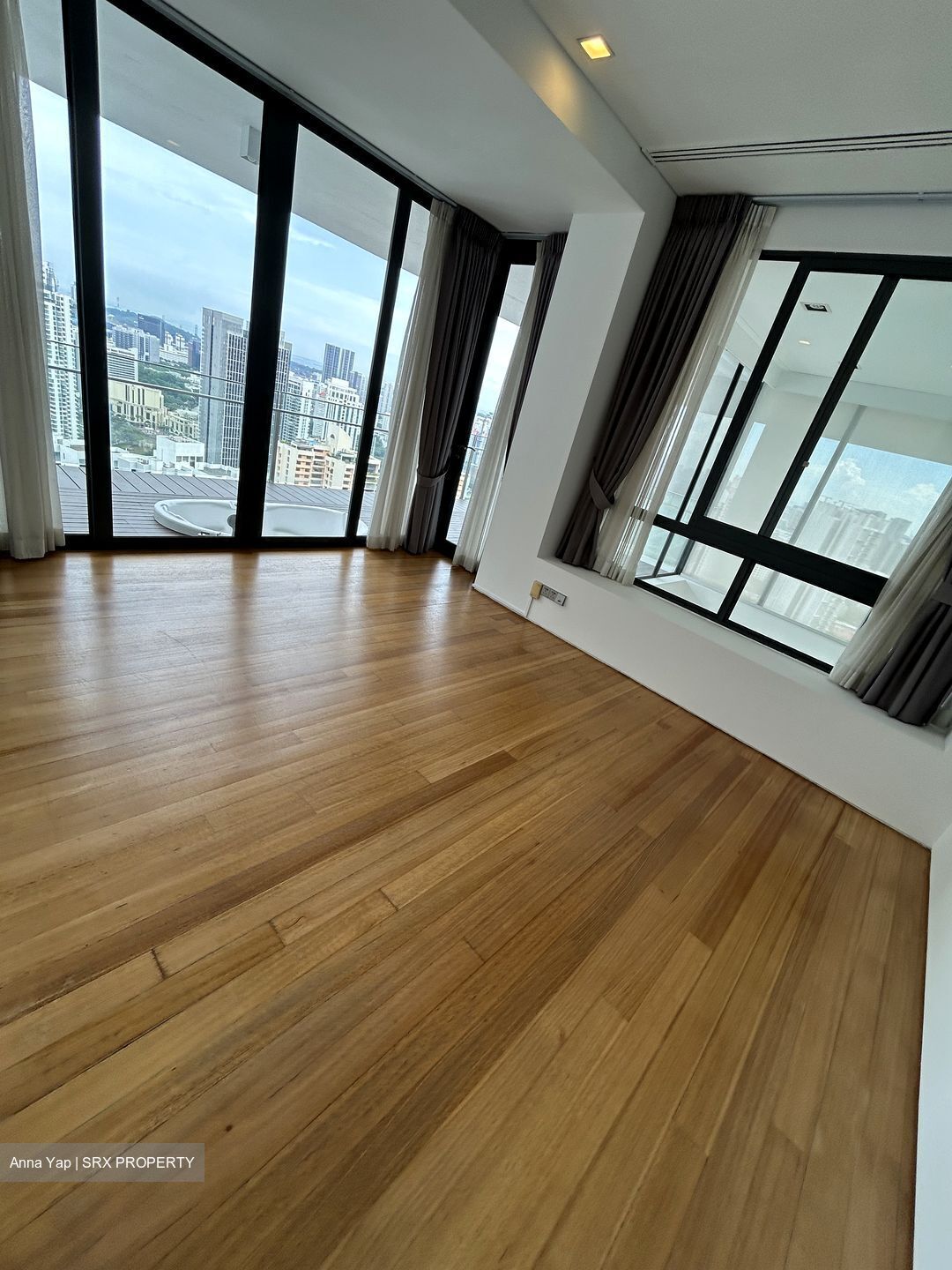 Saint Thomas Walk (D9), Apartment #558372001
